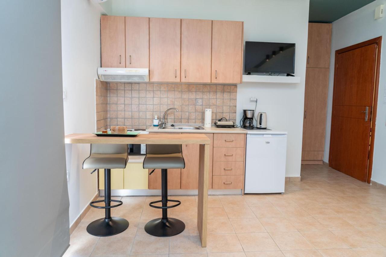 The Whole Packet C5 Center With Parking Apartment Larissa Exterior photo